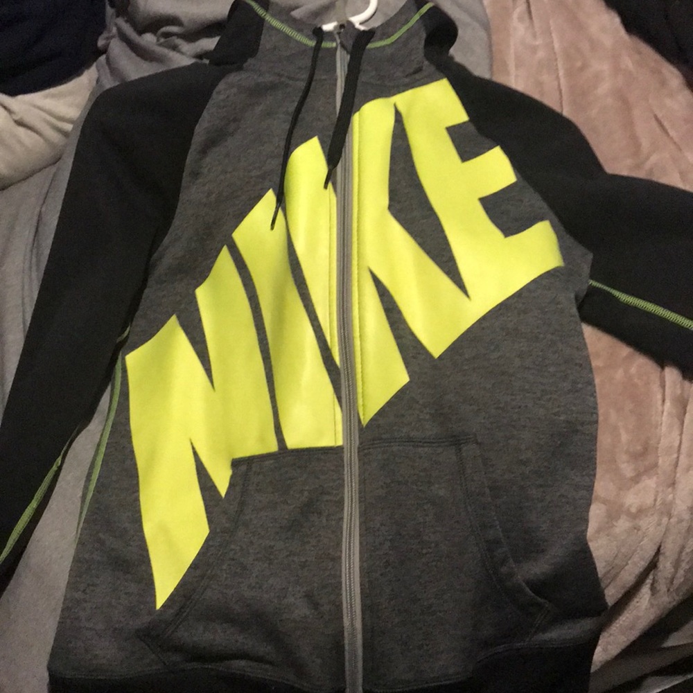 Nike sweater